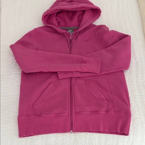 Nike women’s Hoodie - Picture 1 of 3